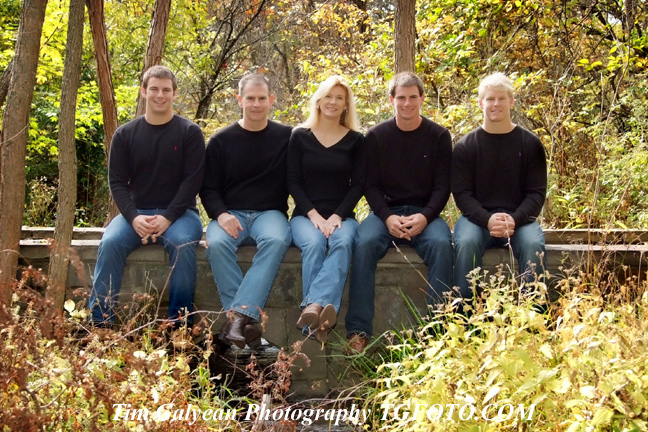 Fall Family Portraits Pictures Overland Park Arboretum Antioch Park Locations